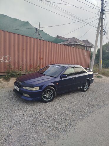 паста сидан: Honda Accord: 2001 г., 2 л, Автомат, Бензин, Седан