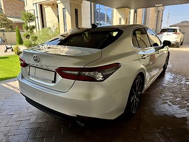 dio 27: Toyota Camry: 2021 г., 2.5 л, Бензин, Седан — 3