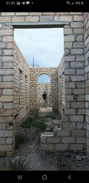 Həyət evləri və villaların satışı: 4 otaqlı, 4 kv. m, Kredit yoxdur, Təmirsiz