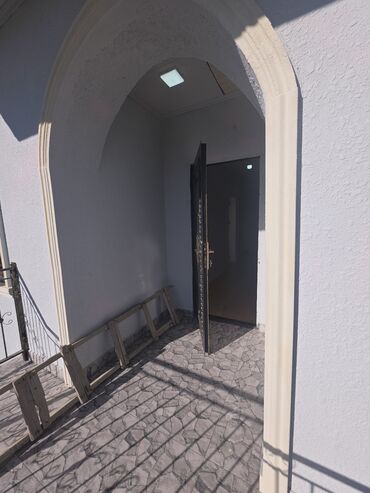 Həyət evləri və villaların satışı: Sabunçu qəs. 6 otaqlı, 200 kv. m, Yeni təmirli — 4