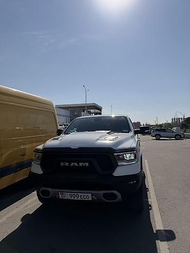 ram dodge: RAM 1500 Rebel 4x4, белый пикап - Мощный полноразмерный пикап с — 3