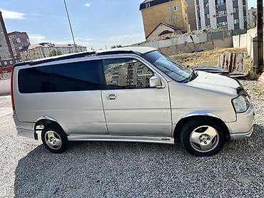 sp 4: Honda Stepwgn: 2001 г., Минивэн — 1