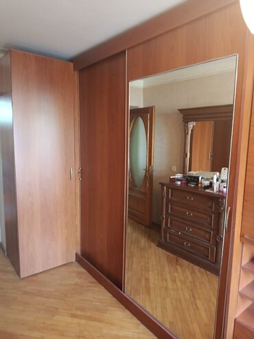 Otaqların satışı: Hər kəsə salam 5 mərtəbənin 4 cü mərtəbəsində 3 otaqlı hər şəraiti — 3