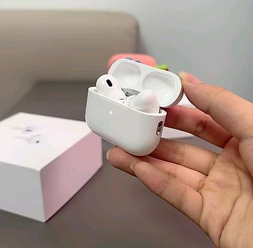 без проводные наушники б у: AirPods (2‑го поколения) с магнитным зарядным футляром USB‑C - — 4