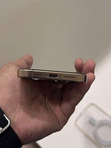 iphon 5 s: IPhone 16 Pro, 128 GB, Desert Titanium, Face ID — 5