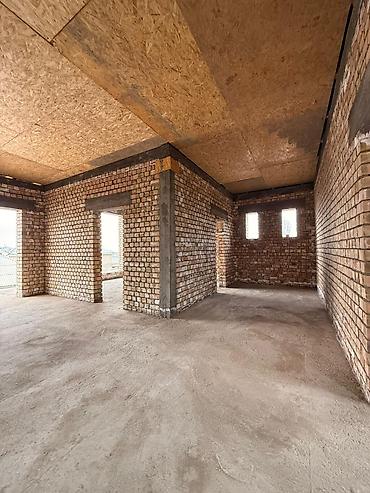 Продажа коттеджей и домов: Продаётся кирпичный дом в стадии строительства. Район ж/м Арча- Бешик — 9