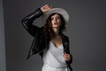 Фото- и видеосъёмка: Фотосъёмка | С выездом | Фотосессия, Съемки мероприятий at lalafo.kg — 1 Фото- и видеосъёмка: Фотосъёмка | С выездом | Фотосессия, Съемки мероприятий — 1