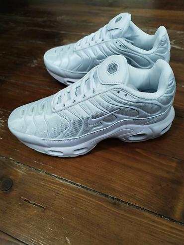 Patike: Velicine od 36 do 41 Nike Air Max Plus (Tn) patike – crno/roze prelaz — 5