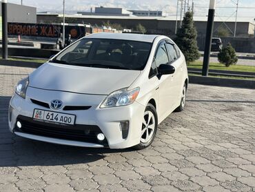 Toyota: Toyota Prius: 2012 г., 1.8 л, Автомат, Гибрид, Седан