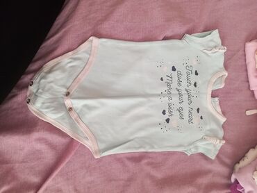 Paketi dečije odeće: Paket: Bodiji, Zeke, Za devojčice, uzrast: do 3 meseca — 3