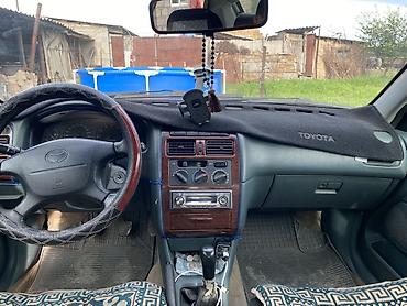 королла 1 6: Toyota Avensis: 1998 г., 1.8 л, Механика, Лифтбек — 5