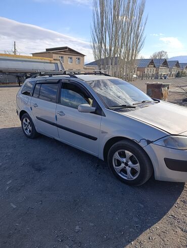 трактор мтз юмз: Renault 5: 2004 г., 1.9 л, Механика, Дизель, Универсал