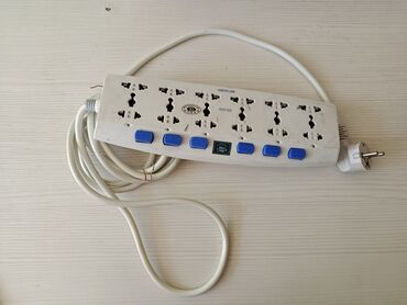 usb разъем: Продаю удлинитель с синими выключателями 2.8м, (6шт) удлинитель белый