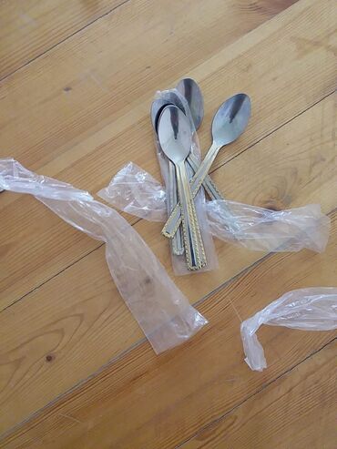 Mətbəx mebeli: Məişət əşyaları dəsti 1) Elektrik yağ radiatoru - Şaquli seksiyalı — 36