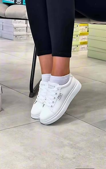 Patike: Ženske patike – više modela - Dizajn: klasične niske patike sa — 3