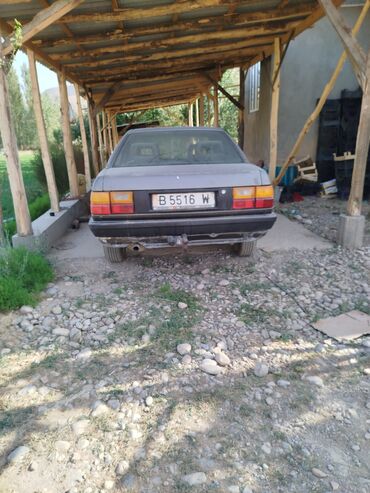 фольксваген продажа: Audi 80 (B2), седан, ориентировочно 1989‑е годы выпуска
