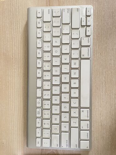 Консолдор үчүн аксессуарлар: Продаю Клавиатура Apple Magic Keyboard 
3500 окончательно