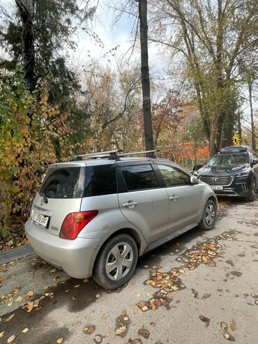 тойота премио: Toyota ist: 2003 г., 1.3 л, Автомат, Хэтчбэк