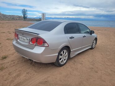 Honda: Honda Civic: 2008 г., 1.8 л, Механика, Бензин, Седан