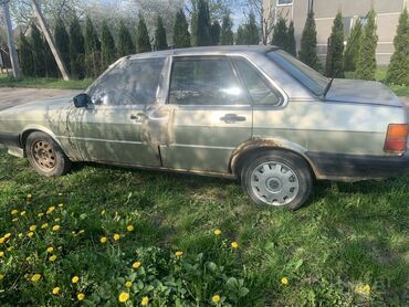 ауди тт 2016: Audi 80: 1986 г., 1.8 л, Механика, Бензин, Седан