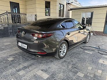mazda 3: Mazda 3: 2021 г., Бензин, Седан — 10