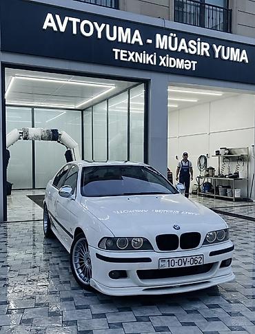 bmw x3 xdrive35i at: BMW 5 series: 2.5 l | 2002 il Sedan — 3