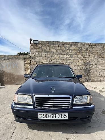 Mercedes-Benz: Mercedes-Benz C 200: 2 l | 2000 il Sedan — 10