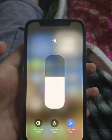 iphon 12 pro: IPhone X, Qara, Face ID — 4