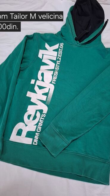 Duksevi: - Dukserica sa kapuljačom, veličina XL. Siva boja. - Muški — 13