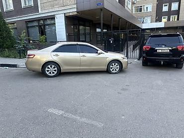 Toyota Camry: 2010 г., 2.5 л, Типтроник, Бензин, Седан at lalafo.kg Toyota Camry: 2010 г., 2.5 л, Типтроник, Бензин, Седан