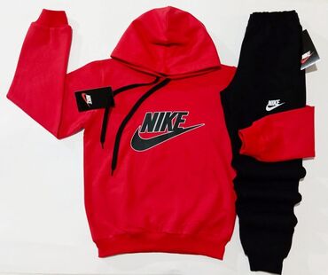 Komplet trenerke: Nike — 24