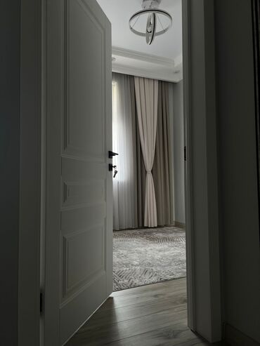 срочно сдаётся квартира: 1 комната, 34 м², Индивидуалка, 2 этаж, Евроремонт