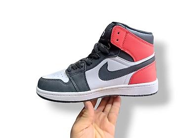 crne duboke starke: Jordan air 1 duboke jordanke NOVO Novo Brojevi 36 do 46 fb Moja — 2
