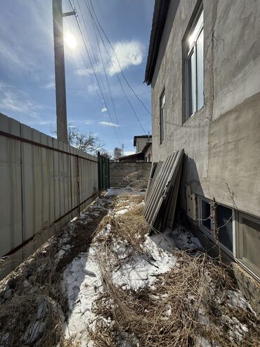 продаю дом в каинда: Дом, 95 м², 4 комнаты, Агентство недвижимости, Косметический ремонт