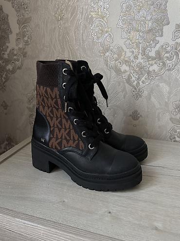 берцы цена: Сапоги, 36, 36.5, 37, Michael Kors, Новый, цвет - Черный, Самовывоз, Платная доставка — 1