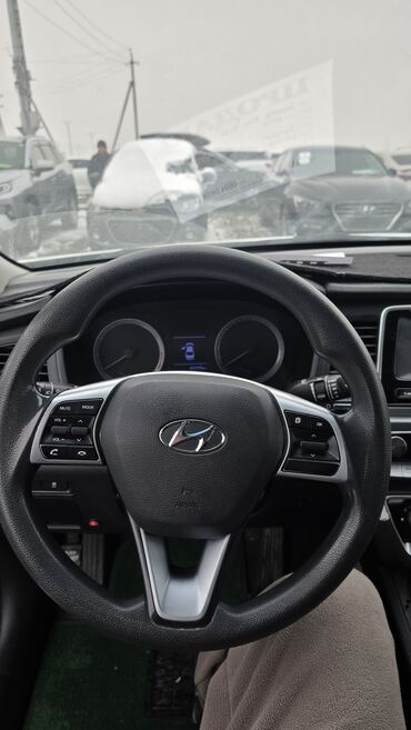 Hyundai: Hyundai Sonata: 2019 г., 2 л, Газ, Седан — 7