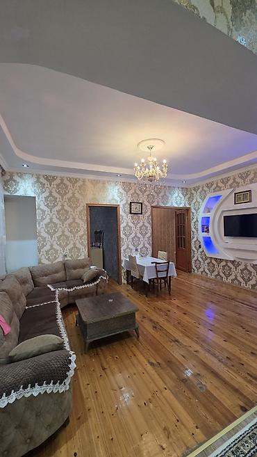 təcili ev satilir: Sabunçu qəs. 3 otaqlı, 70 kv. m, Orta təmir — 10