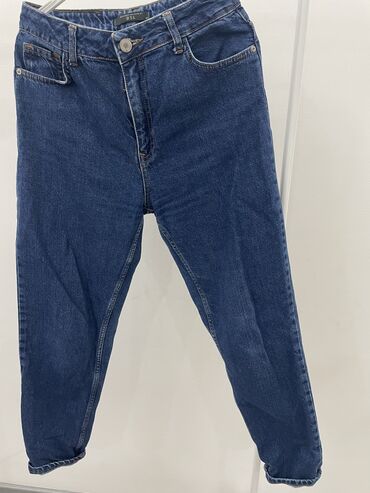 джинсы и пиджак для женщин: Прямые