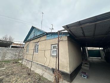 Продажа коттеджей и домов: Продаётся жилой дом с приусадебным участком. - Одноэтажный дом — 2