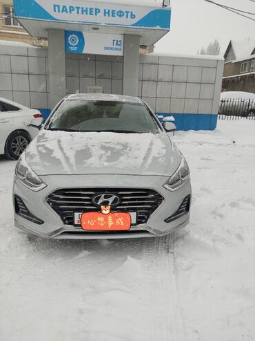 машина 10000: Hyundai Sonata: 2018 г., 2 л, Автомат, Газ