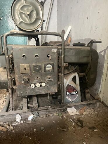 аэратор для газона: Продаю промышленный Генератор в рабочем состоянии