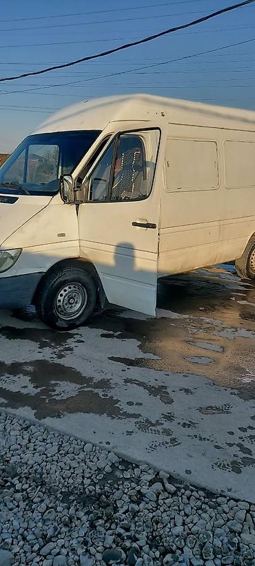 540 е34: Грузовой фургон Mercedes‑Benz Sprinter (белый, длинная база, высокий — 1