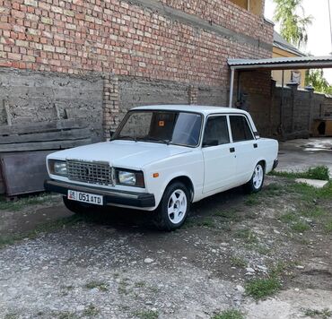 срочная продажа авто по низким ценам: ВАЗ (ЛАДА) 2107: 2006 г., 1.6 л, Механика, Бензин, Седан