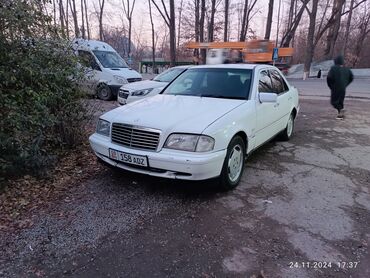 Mercedes-Benz: Mercedes-Benz V 200: 1996 г., 0.2 л, Автомат, Бензин, Седан