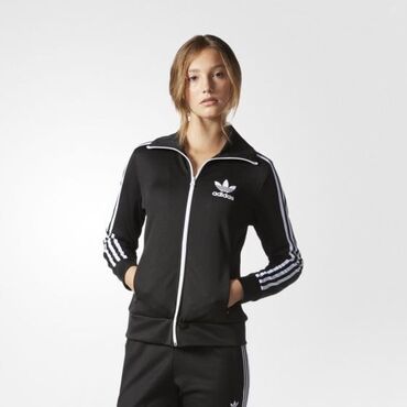 Спортивные костюмы: Костюм Adidas