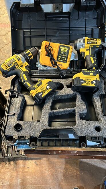 ремонт шруповерт: Dewalt
2 в 1 
Новый