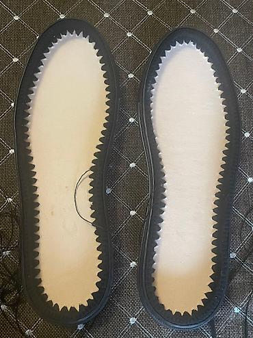 clarks обувь: Подошва для вязания. 44 размер. ТПР.
Только 1 пара.

10 микрорайон — 2