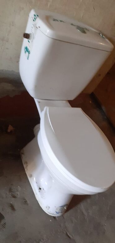 gübrə satışı: Satilir tecilir cemi 30azn ünvan köhne suraxani 077 313 50 78 vp yazın