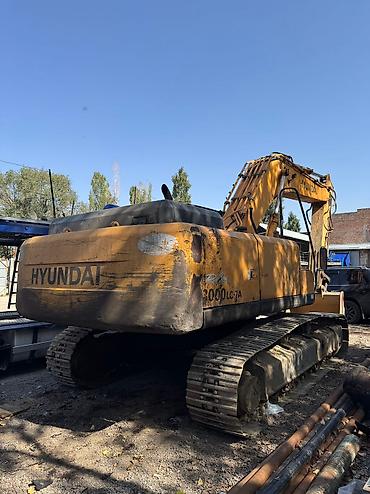 Услуги экскаватора: Организация сдает в аренду на длительный срок гусеничные экскаваторы — 6