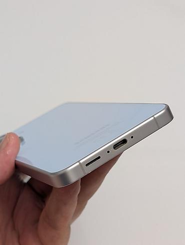 poco 8pro: Samsung Galaxy S24 FE, Б/у, 256 ГБ, цвет - Голубой, 2 SIM — 7